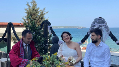 Berna ile Eralp’in Nikah Törenlerini