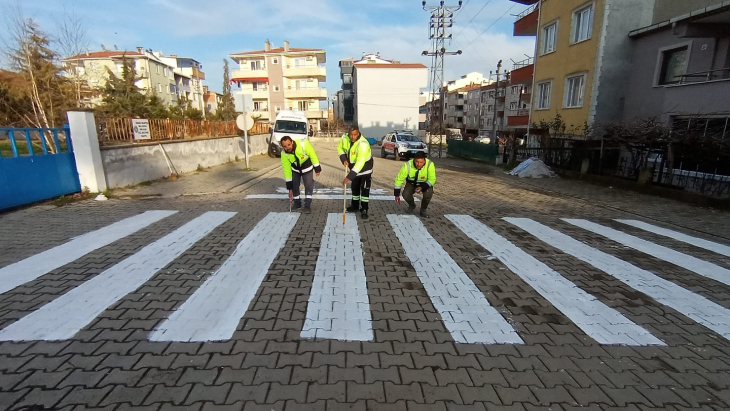 Yaya Geçitlerini Yeniledik.