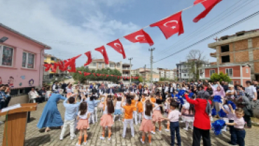 23 Nisan Ulusal Egemenlik ve Çocuk Bayramı Kutlu Olsun.