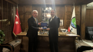 Kırklareli Valimiz Sn. Uğur Turan Belediye Başkanımızı Makamında Ziyaret Ettiler.