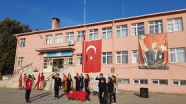 10 Kasım Ulu Önder Mustafa Kemal Atatürk'ü Anma Töreni