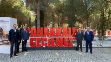 Belediye Başkanımız Çanakkale Şehitliğini Ziyaret Etti.